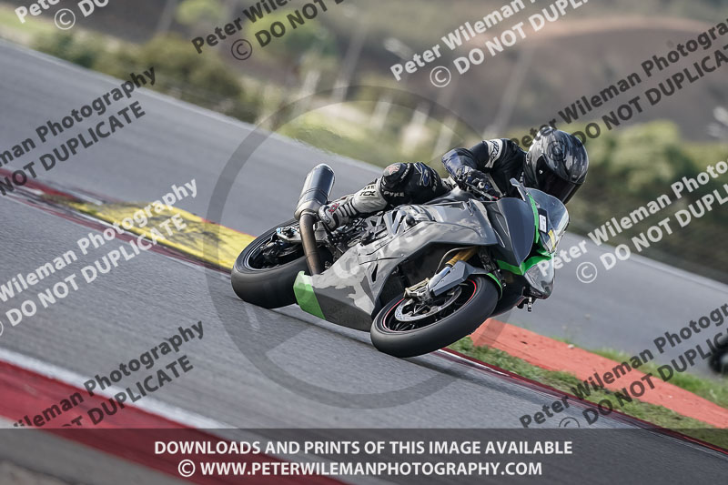 motorbikes;no limits;peter wileman photography;portimao;portugal;trackday digital images